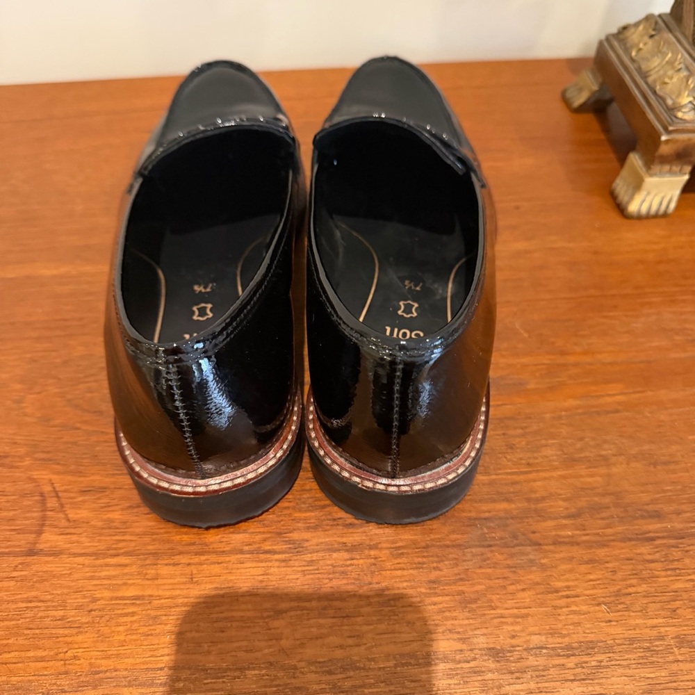 Ara stylish and comfortable patent leather woman’s shoe size 10.5 US - Picture 2 of 7